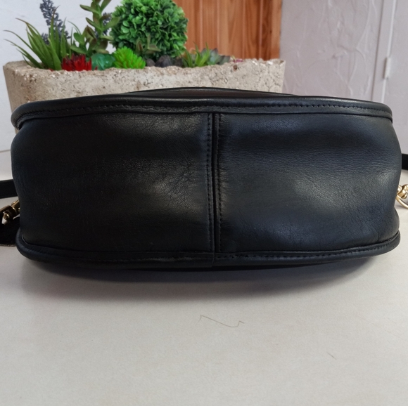 Coach Large Plaza Bag, Black, Late 1980's - Early 1990's - Picture 13 of 15